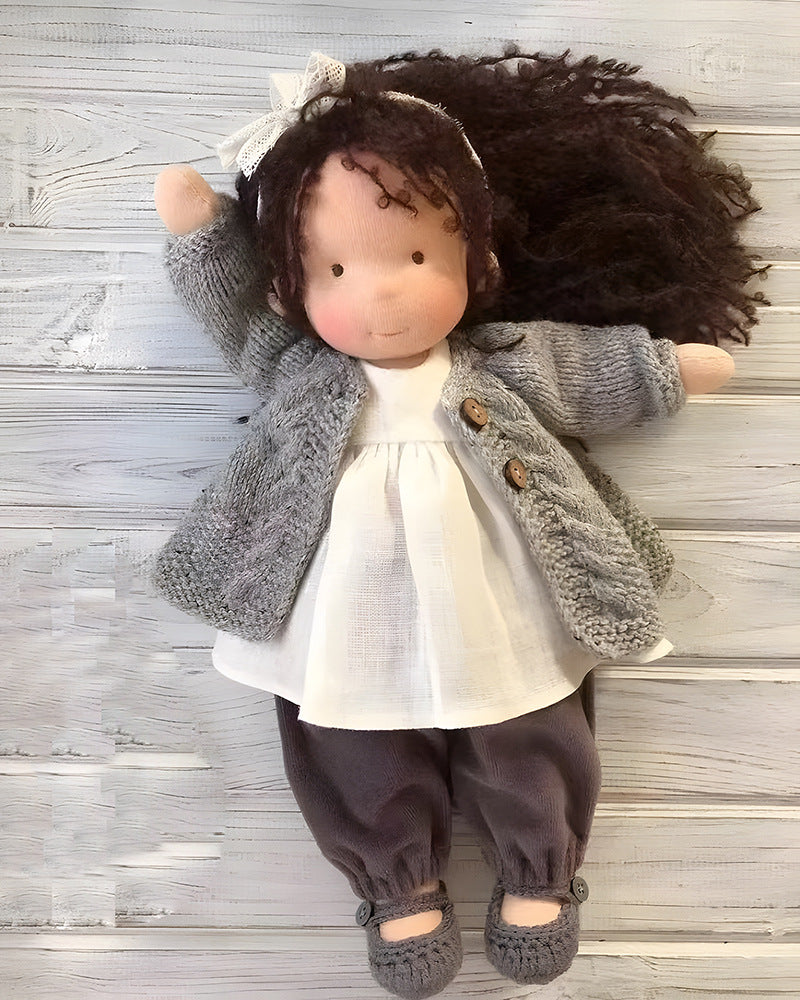 Dolly™ | בובת וולדורף עשויה בעבודת יד