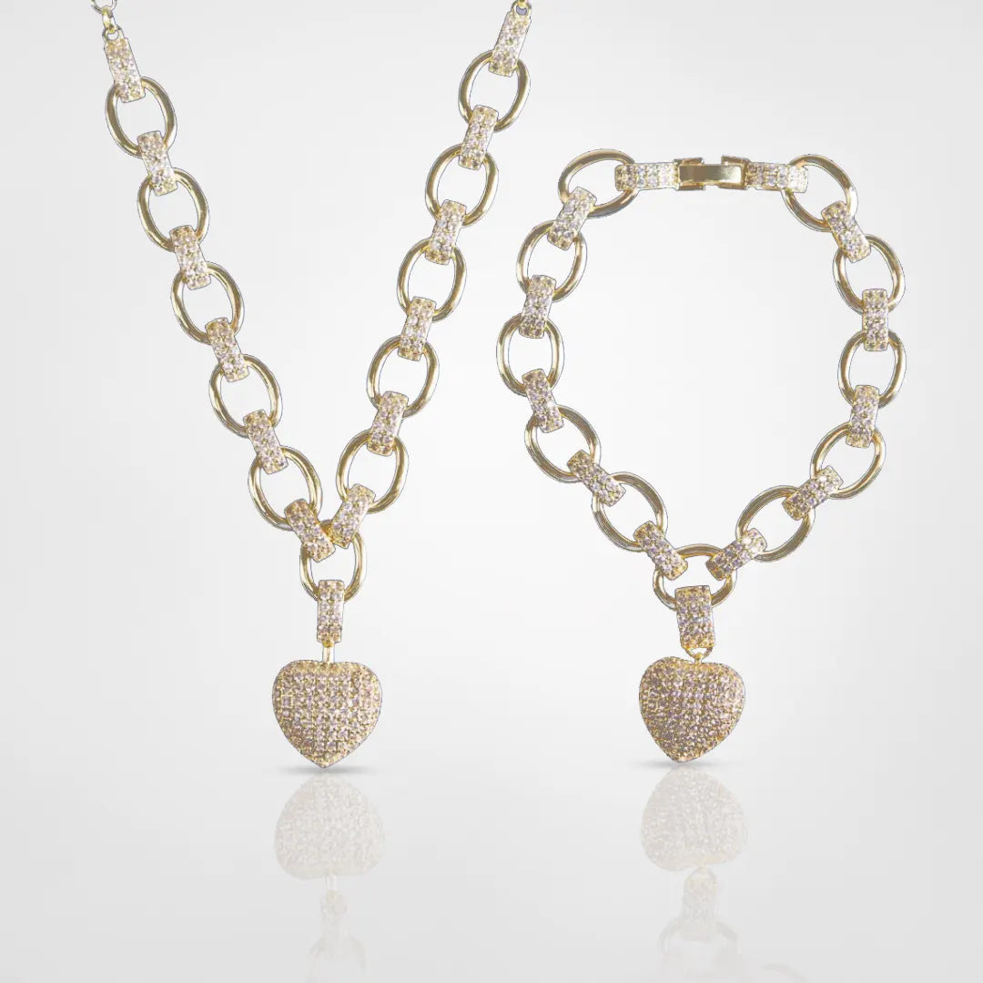 סט תכשיטי לב LAZEDO™ - שרשרת + צמיד